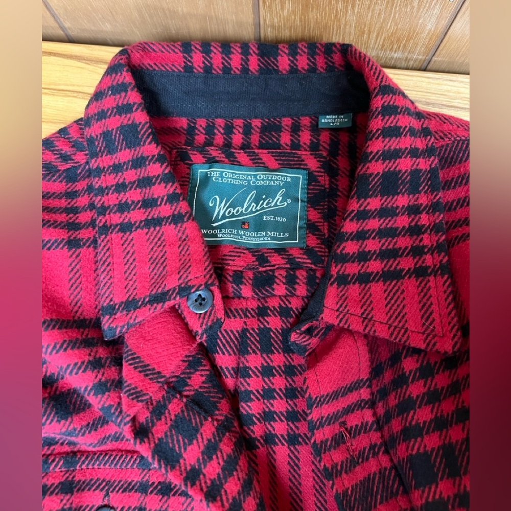 Woolrich Men’s Buffalo Check Shirt in Red and Black 100% Cotton NWOT